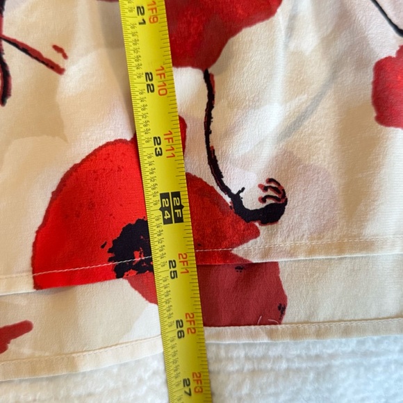 J. CREW Silk Ivory & Red Poppy Floral Blouse Career Casual Top - Picture 12 of 12